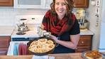 Easy Overnight Caramel Chocolate Cinnamon Rolls (Sauce ...