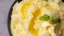 Fluffy KitchenAid Mashed Potatoes