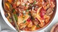 Healthy 30-Minute Vegan Lasagna Soup