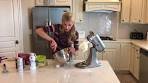 How To: Chocolate Buttercream- Neurotic Mom Bakes