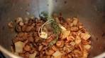 How to Make Creamy Mushroom Soup - Cream of Mushroom ...