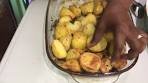 How to make Garlic and herb Roast Potatoes