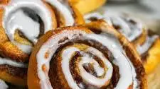 Kanelsnegle (Danish Cinnamon Buns)