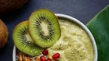 Kiwi Smoothie Bowl