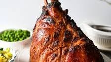 Maple glazed smoked ham