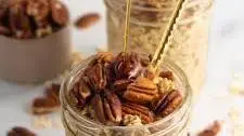 Maple Pecan Overnight Oats