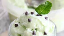 Mint Chip Frozen Yogurt