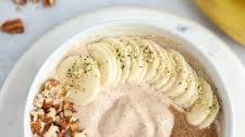 Oatmeal Smoothie Bowl