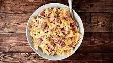 One Pot Ham and Cheese Pasta