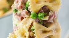 Pasta with Ham and Peas