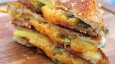 Peach, Jalapeño and Bacon Grilled Cheese Sandwich