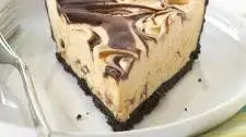 Peanut Butter & Fudge Swirl Pie