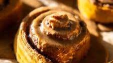 Pumpkin Spice Latte Cinnamon Rolls