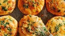 Red Lobster Cheddar Bay Biscuits