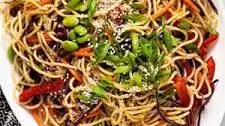 Sesame Ginger Noodle Salad [Vegan]