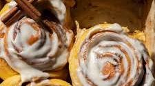 Small Batch Pumpkin Cinnamon Rolls