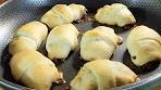 S'MORES CRESCENT ROLLS💥💯💯...Try this with Your Loved ...