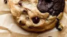 Soft-Baked Peanut Butter Chocolate Swirl Cookies