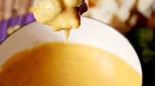 Spicy Cheddar Fondue