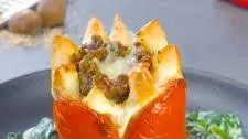 Stuffed Pepper Flowers with Ground Beef and Cheese