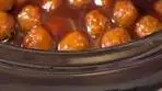 Sweet & Spicy meatballs. These were so good! Recipe ⤵️ ...