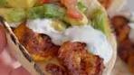 🍤Spicy shrimp tacos with avocado salsa and sour cream ...