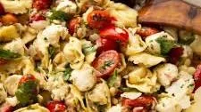 Caprese Tortellini Pasta Salad