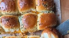 Cheesy Garlic Chicken Sliders