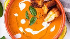 Creamy Tomato Basil Bisque