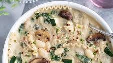 Creamy Vegan Lasagna Soup