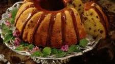 Easy Easter Bundt Cake Recipe: Perfect For Spring!