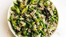 Herby Spring Pasta Salad with Lemon Vinaigrette