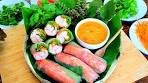 How To: Snow crab Legs Spring Rolls With Pineapple Sauce