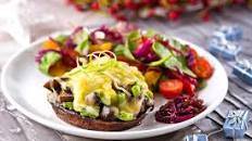 Portobella mushroom stuffed with cheddar & spring onions