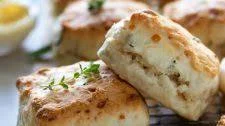 Quick and Easy Parmesan Herb Cream Biscuits