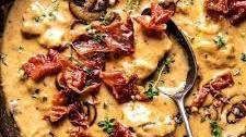 Smothered Chicken in Mushroom Wine Pan Sauce