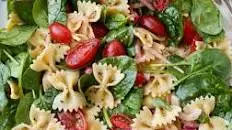 Spinach & Pesto Pasta Salad