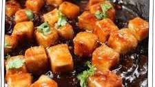 Sweet & Spicy Sriracha Tofu