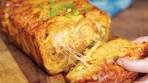 The BEST Party Food | Buffalo Chicken Pull Apart Bread