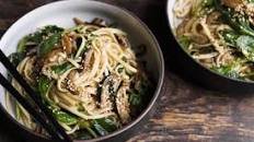 Udon Noodles with Shiitake Mushrooms and Spinach