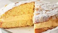 Vanilla and orange cream brioche cake