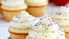 Vanilla Bean Cupcakes with Buttercream Frosting
