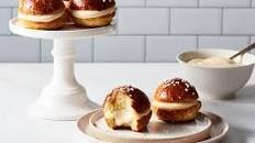 Vanilla Cream-Filled Brioche