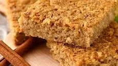 Apple Cinnamon Oatmeal Bars