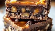 Caramel Chocolate Crunch Bars