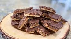 Christmas Crack Toffee Bars