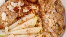 Creamy Cinnamon Spiced Oatmeal (Vegan, Gluten-Free)