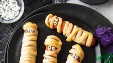 Crescent Mummy Dogs {4 Ingredient}