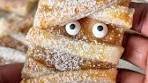Easy Halloween Desserts: Puff Pastry Mummies Recipe