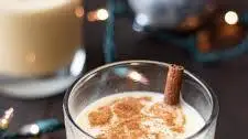 Eggnog Holiday Cocktail Recipe